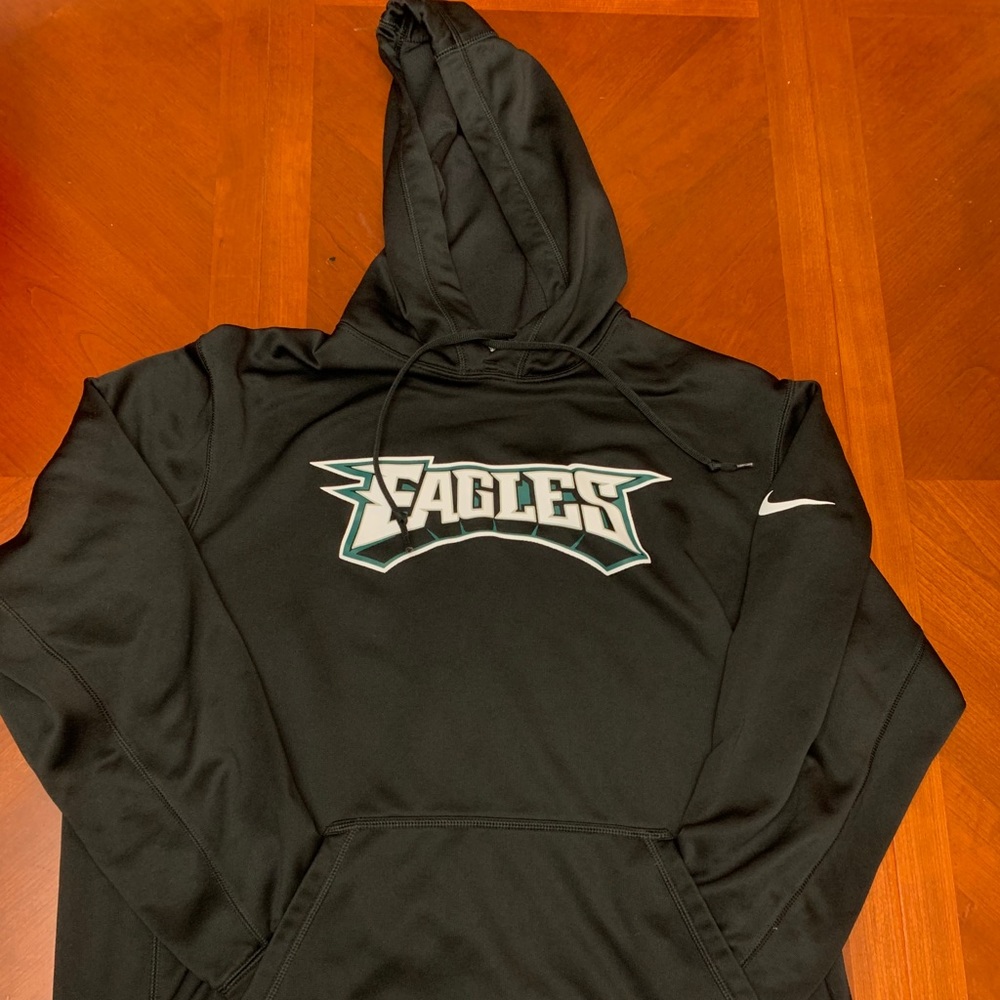Nike Eagles Therma-fit hoodie